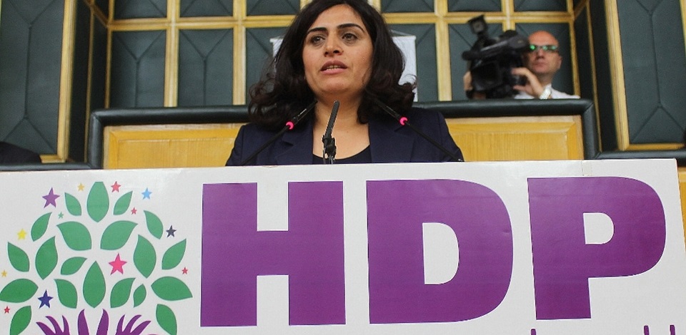 HDP Eş Genel Başkanı Sebahat Tuncel: Erdoğan fitne mühendisliği yapıyor